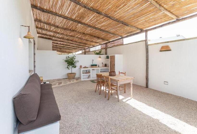 Трехместный Номер Стандарт Вид на Бассейн, Trullo Santovia
