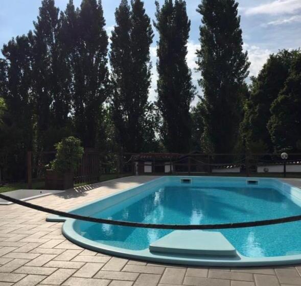 آپارتمان 1 خوابه با چشم‌انداز باغ, Oasi Del Garda 4