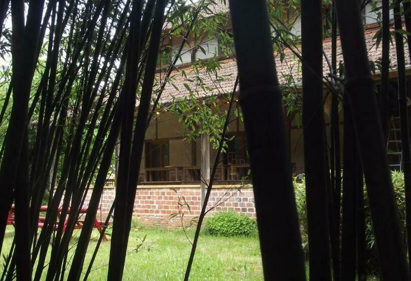 Номер Стандарт, L Atelier Des Résiniers