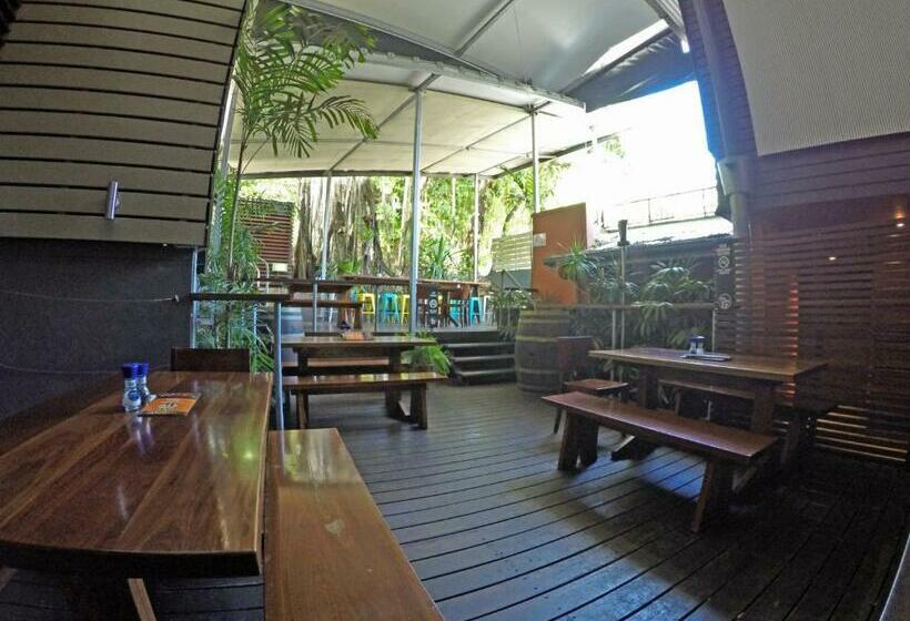 Номер Стандарт, Global Backpackers Port Douglas