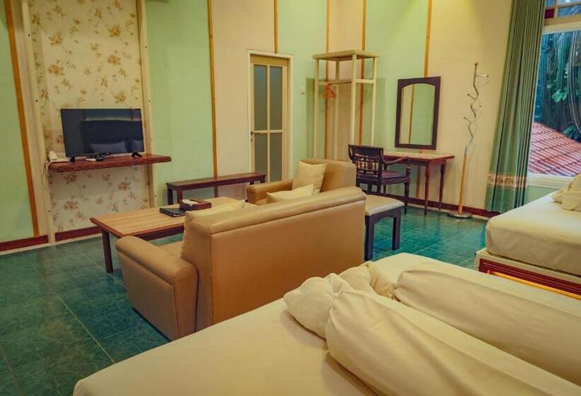 Номер Deluxe, Family Hotel Gradia 2