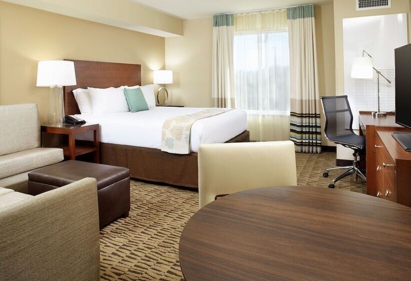Люкс, Hawthorn Suites By Wyndham Wheeling At The Highlands