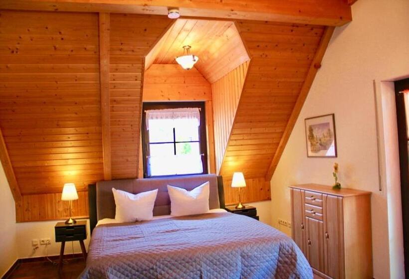 Апартаменты 1 Спальня с Балконом, Krabatresidenz   Apartmenthaus
