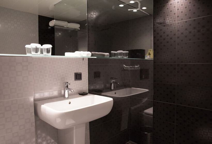 스탠다드 룸, Nova Hotel Yerevan