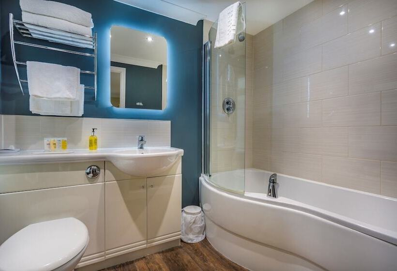 Номер Deluxe, The Golden Lion Hotel, St Ives, Cambridgeshire