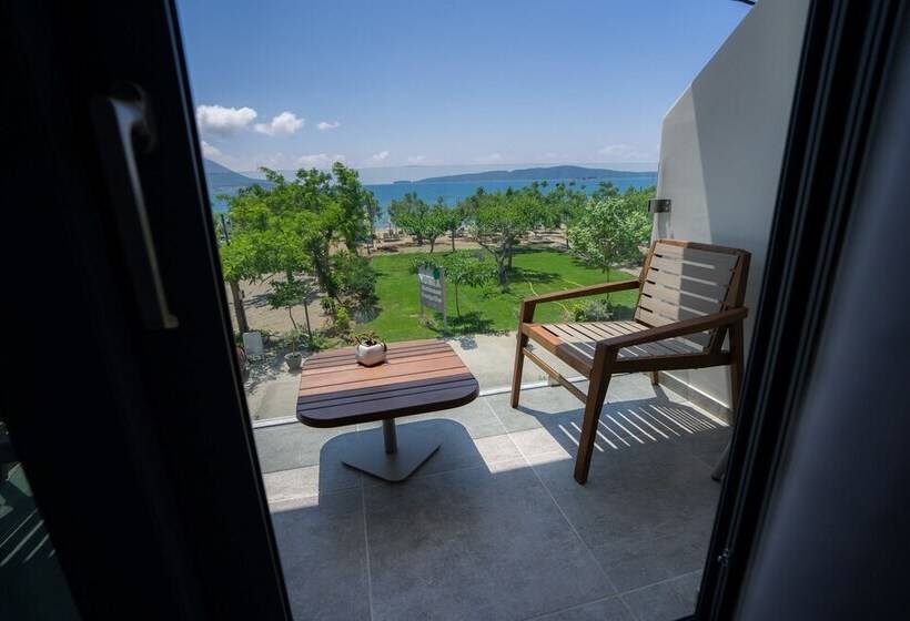 Семейный Номер Superior, Zoe Seaside Resort