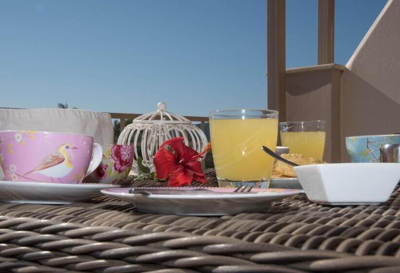 Президентский Люкс, Zoe Seaside Resort