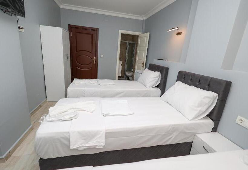 Quarto Triplo Estandar, Merdin Suites & Hotel   Downtown