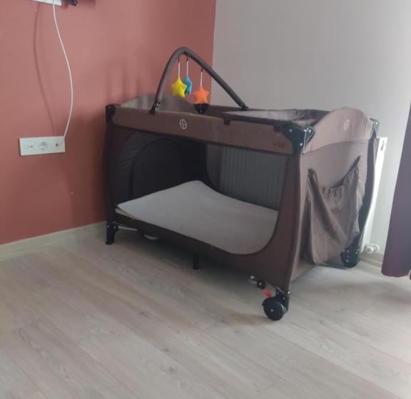 Четырехместный Номер Стандарт, Istanbul Airport Family Suites