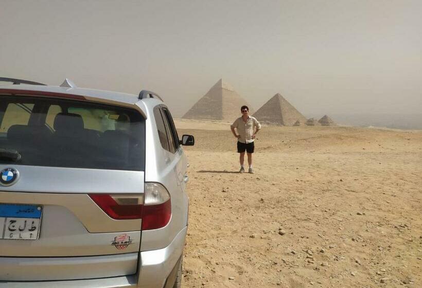 اتاق استاندارد سه نفره, Oh! Cairo Pharaoh Hostel