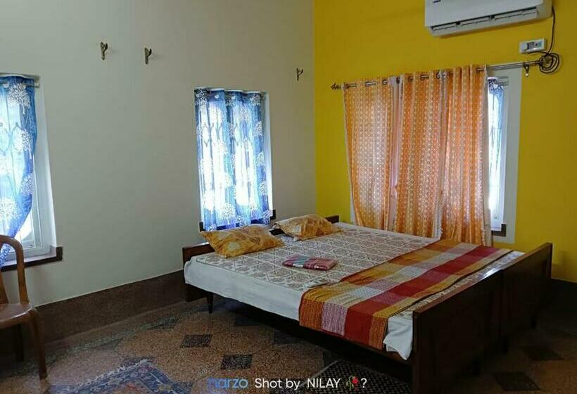 Номер Deluxe с Балконом, Balurghat Hotel Kokoro Farmhouse
