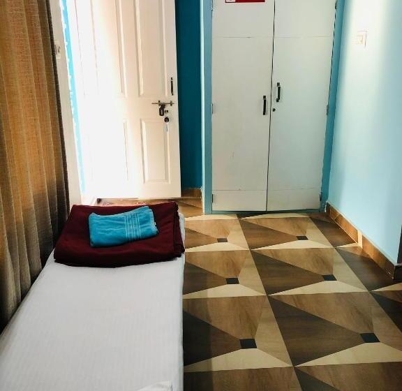 带阳台的豪华间, Silver Saands Beach Villa   Malpe Beach