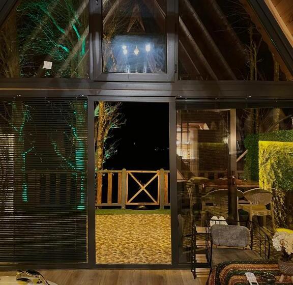 ガーデンビュースーペリアールーム, Ri̇ze Sereni̇ty Bungalov