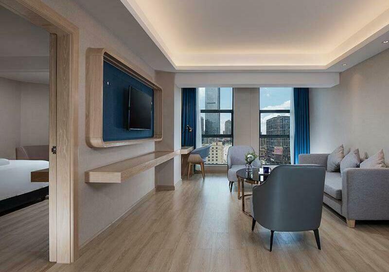 可观景的套房, Kyriad Marvelous Hotel Huizhou South Station Danshui Yi Center