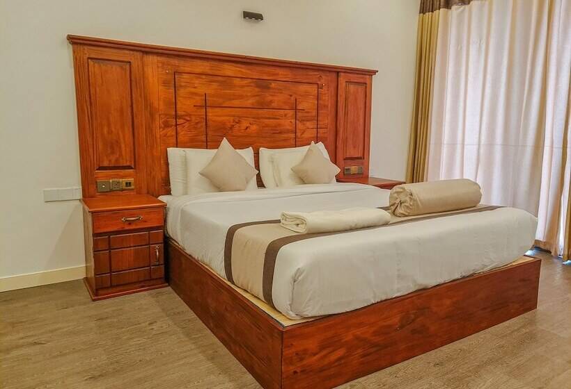 Cameră Familiară, Top Rich Hotel Nuwara Eliya