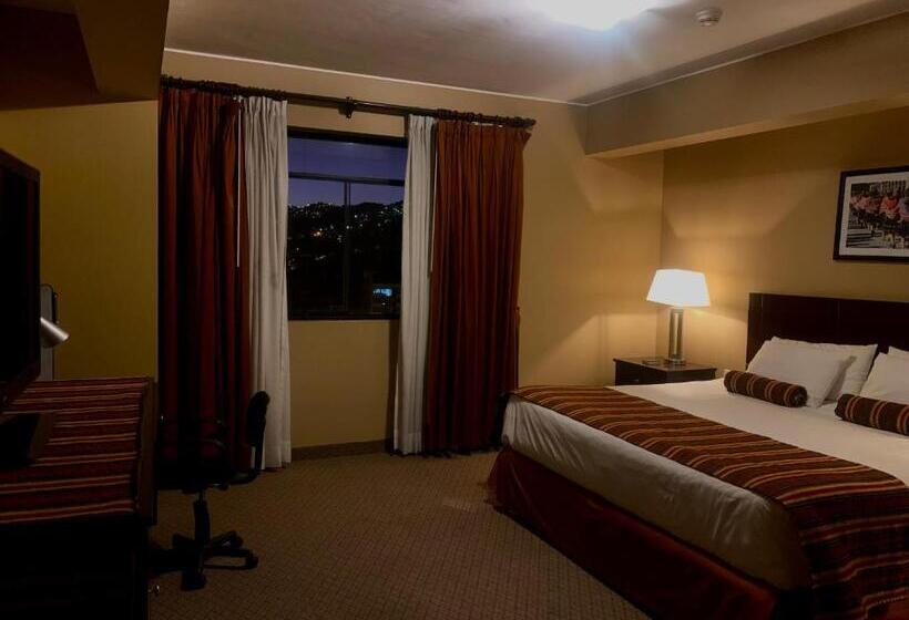 주니어 스위트, Apu Mountain Lodge Cuzco