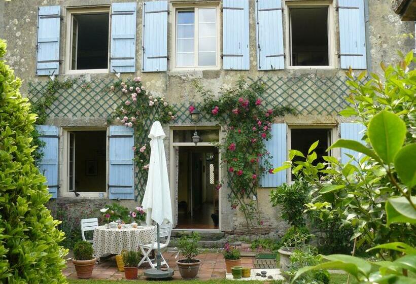Люкс, Le Presbytère