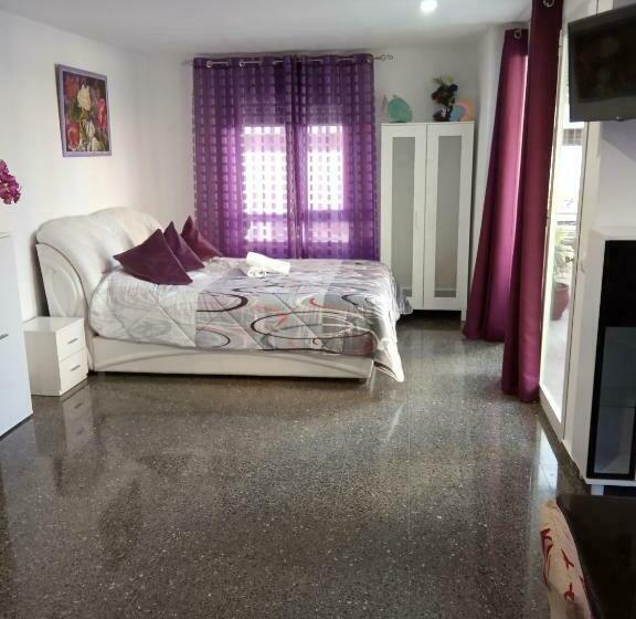 Семейный Номер, Guest House Lana Denia