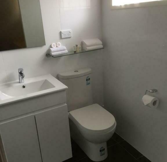 Номер Стандарт, Oxley Motel