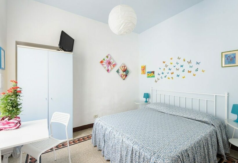 اتاق استاندارد با سرویس بهداشتی مشترک, Casa Di Osio