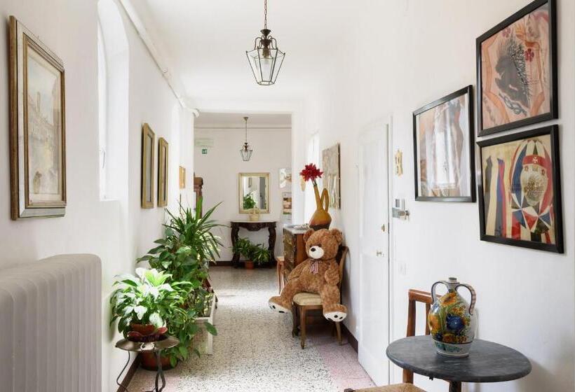 اتاق استاندارد با سرویس بهداشتی مشترک, Casa Di Osio