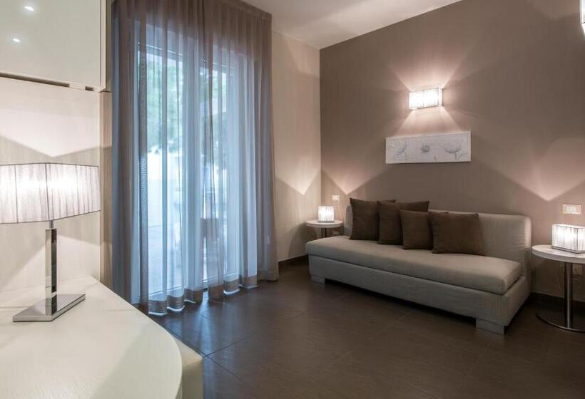 Полулюкс Повышенной Комфортности, Park Hotel Morigi Garden & Spa