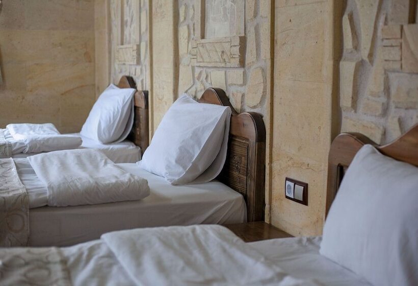 Economy Triple Room, Peace Stone House