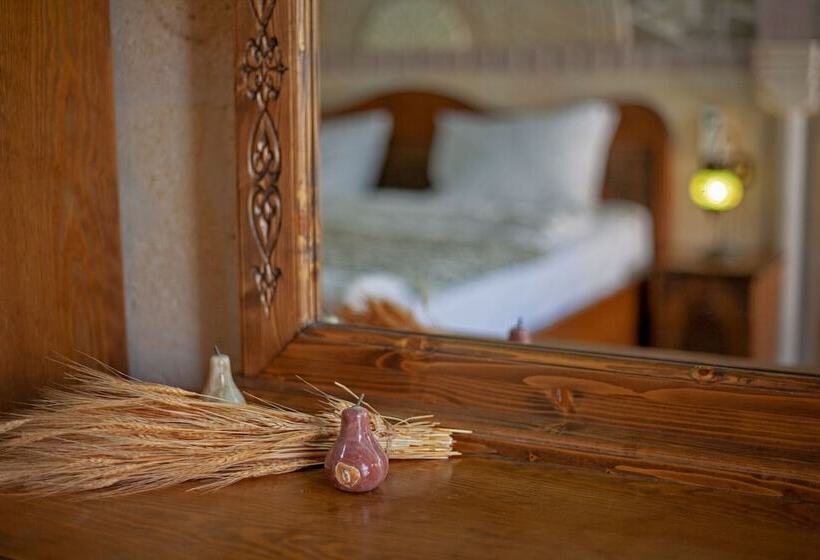 اتاق استاندارد, Peace Stone House