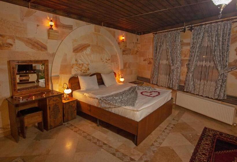 سوییت لوکس, Peace Stone House