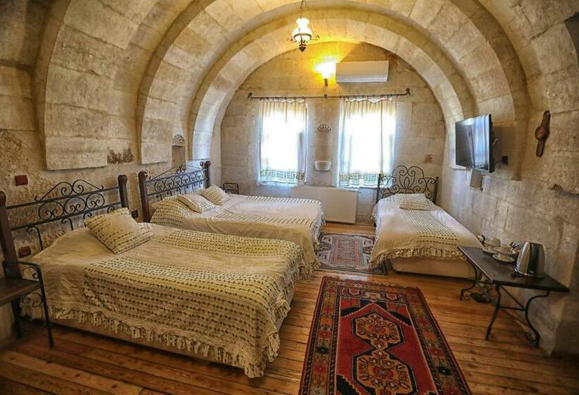 اتاق استاندارد چهار تخته, Century Cave