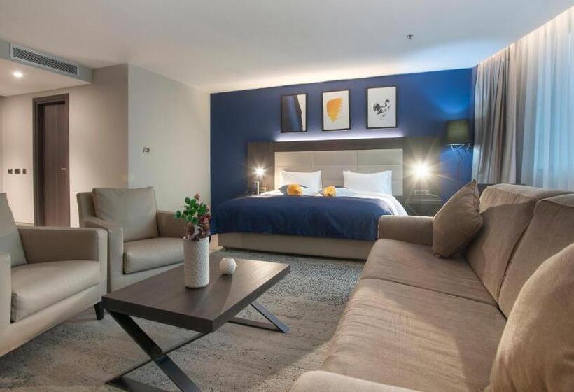 سوییت, Voco   Podgorica, An Ihg