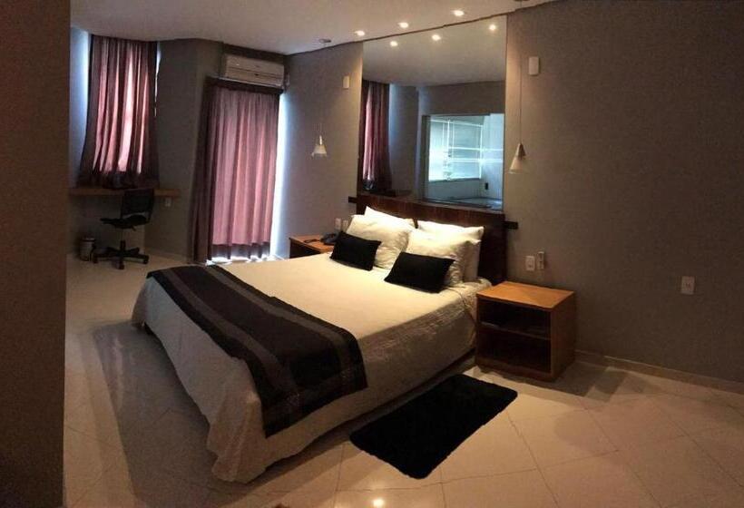 자쿠지 스위트, Ouro Cerrado Palace