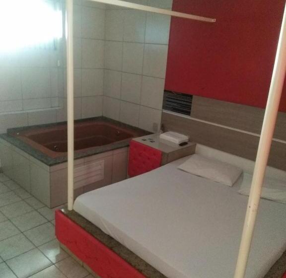 סוויטה דלוקס, Classic Hotel E Motel