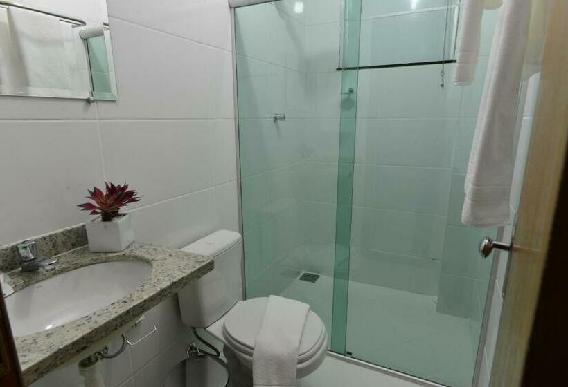 Номер Стандарт Трехместный, Domus Hotel Cidade Nobre Ipatinga