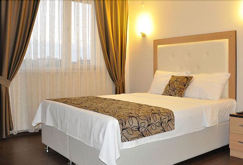 디럭스 룸, Pasha Suites