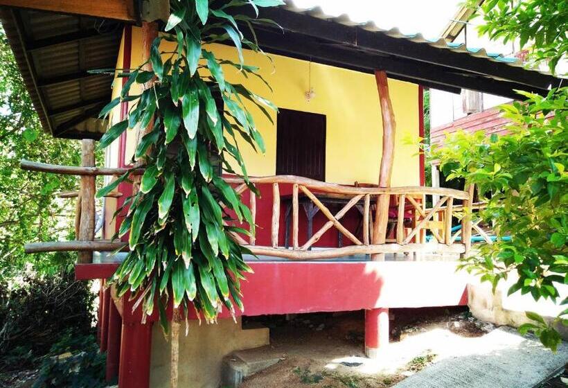 غرفة قياسية مطلّة علي الحديقة, Golden Beach Resort Koh Phangan