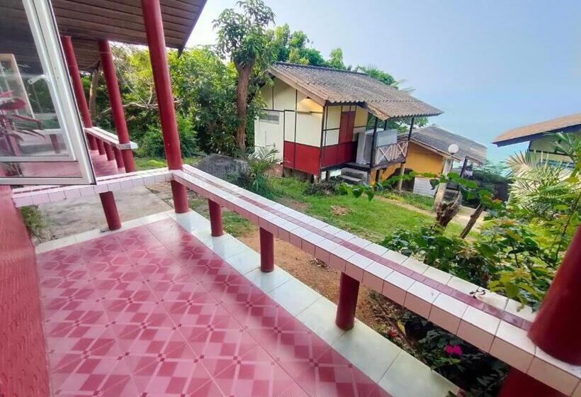 디럭스 방갈로, Golden Beach Resort Koh Phangan
