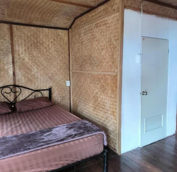 标准平房, Golden Beach Resort Koh Phangan