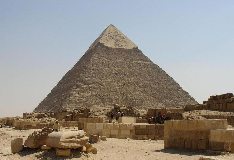 اتاق لوکس, Pyramids Power Inn