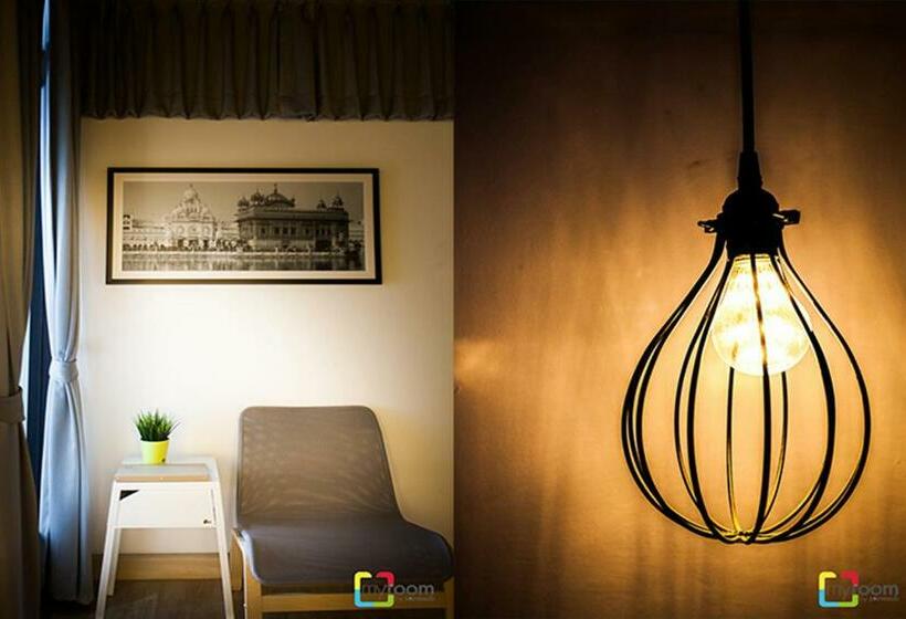 اتاق سوپریور, My Room By Sermsub
