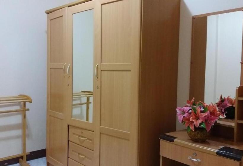 Standard room with outdoor bath, Santipran Place