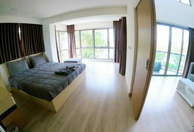 Suíte Cama King, Sonrisa Srirachaที่พักติดทะเล