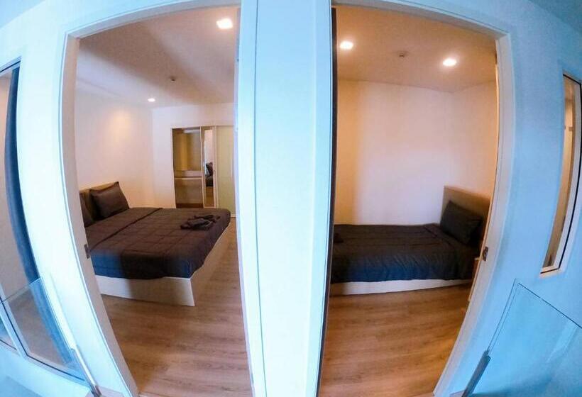 Quarto Familiar Vista Mar, Sonrisa Srirachaที่พักติดทะเล