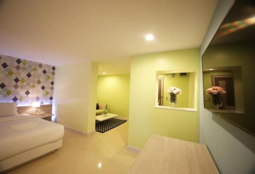 Suíte Deluxe Cama King, Trebel Pattaya