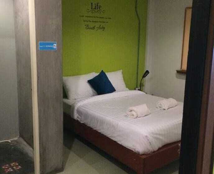 Номер Стандарт, K2 Backpacker Hostel