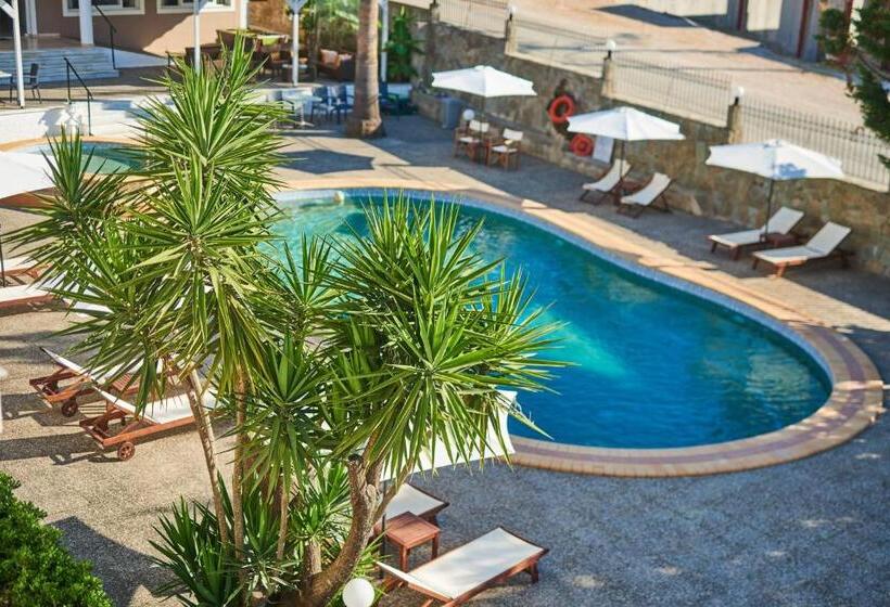 Номер Стандарт Вид на Бассейн, Armonia Hotel By Zante Plaza