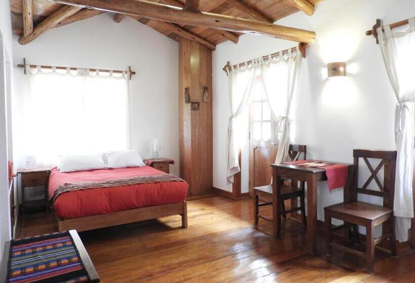 سوئیت با چشم‌انداز, Picaflor Tambo Guest House