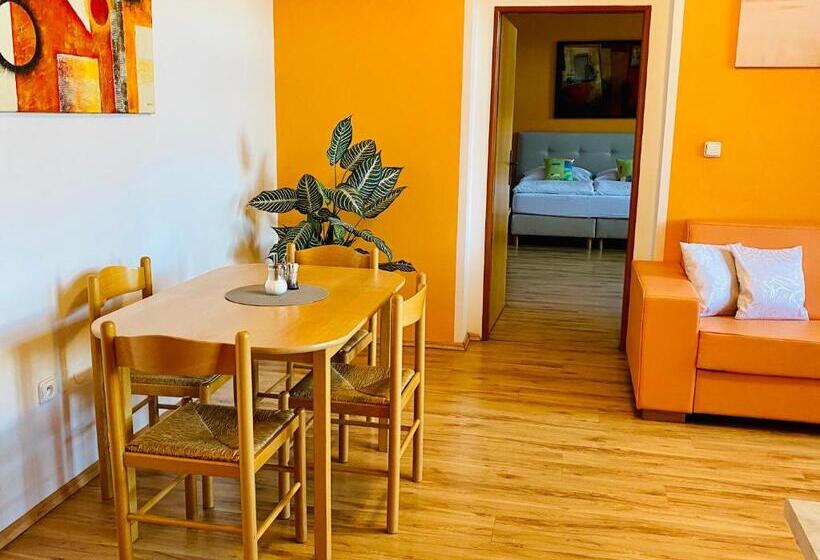 Апартаменты 2 Спальни, Penzion Pohoda