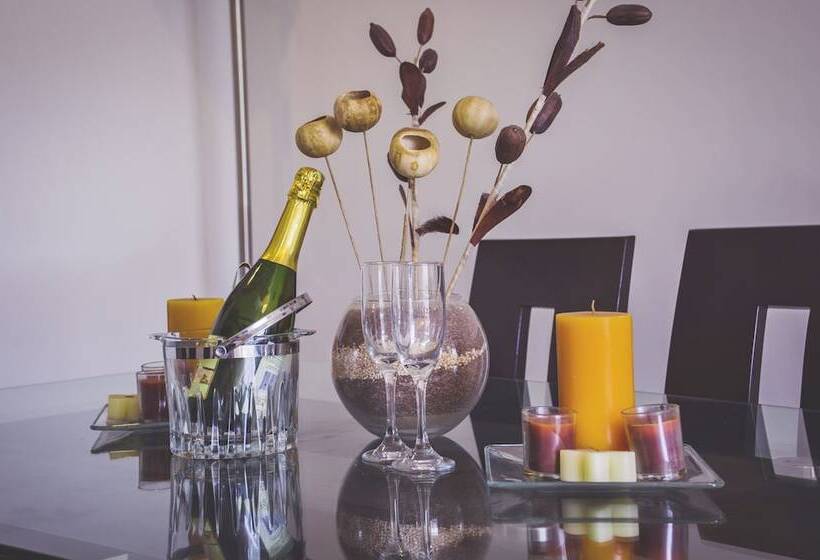 3침실 프리미엄 아파트, Trujillo   El Golf Apartments