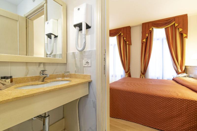 Номер Стандарт, Hampton Inn Oxford